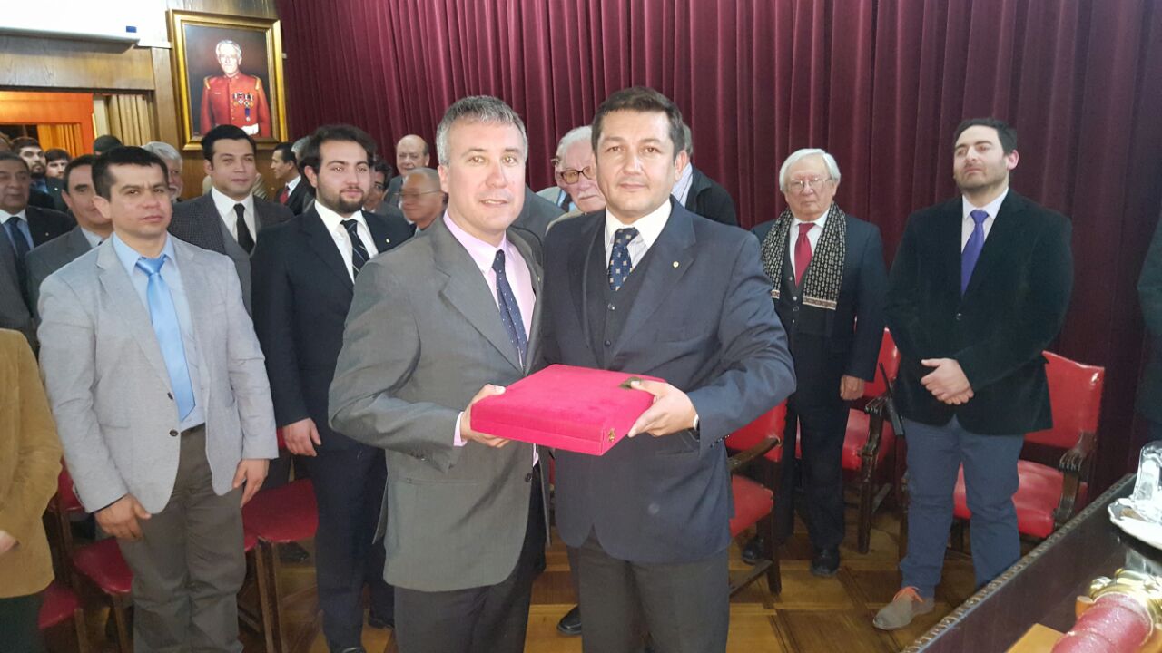 Un Nuevo Capitán para La Heroica