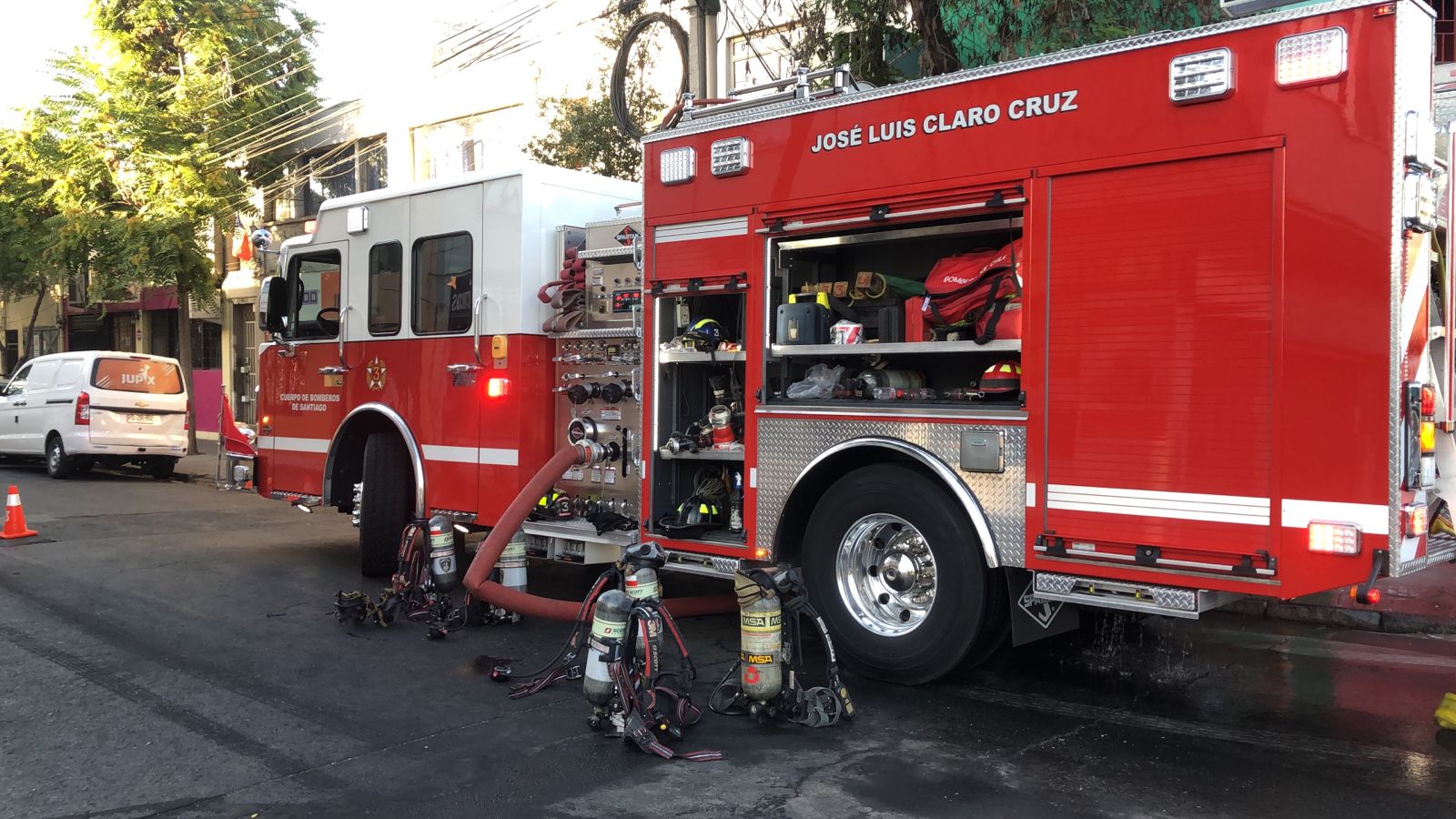 Incendio Rogelio Ugarte y Av. Matta
