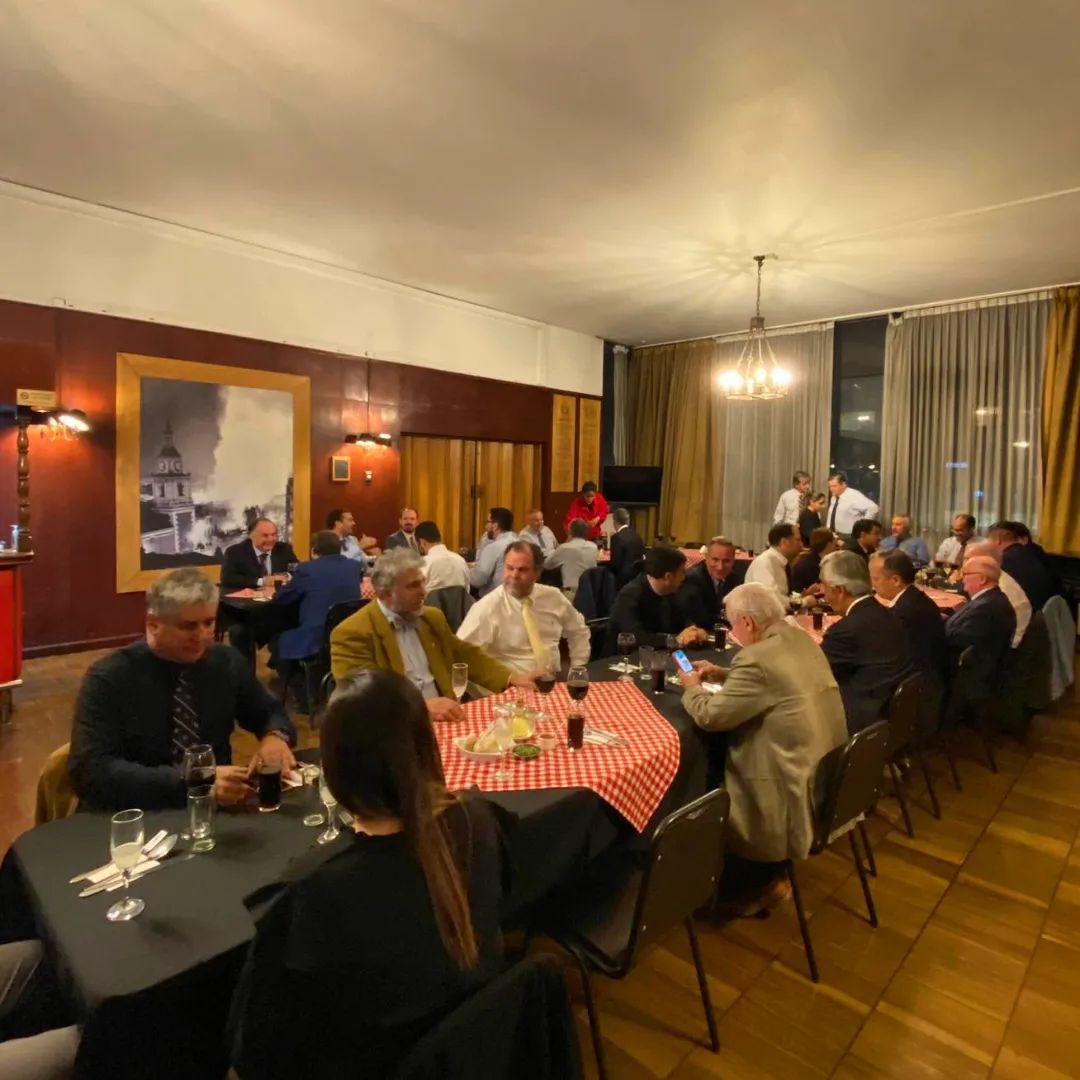La Heroica recibe al Directorio en tradicional comida