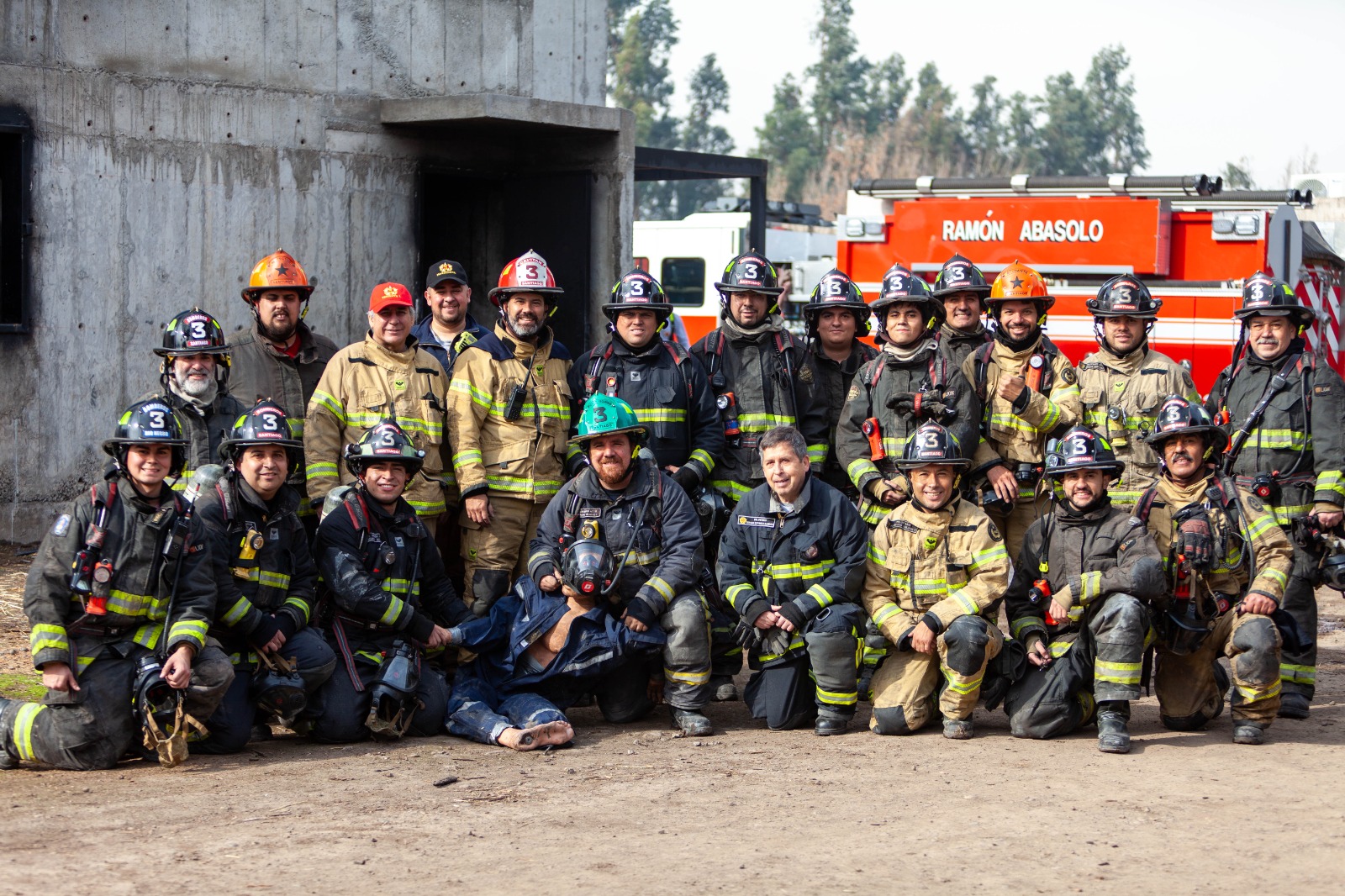 Capacitación de la Tercera Compañía en el Campo de Entrenamiento del Cuerpo de Bomberos de Santiago