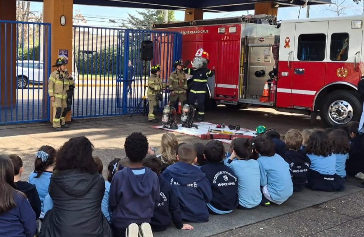 Visita al Colegio Sagrados Corazones de Manquehue